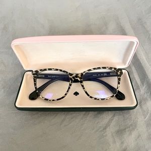 Kate Spade New York eyeglasses. So adorable. Case included. Specs in pics.